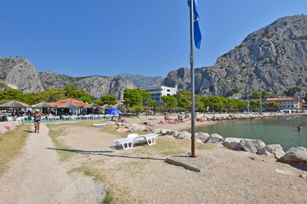 Apartment Ivanka Omis Exterior photo